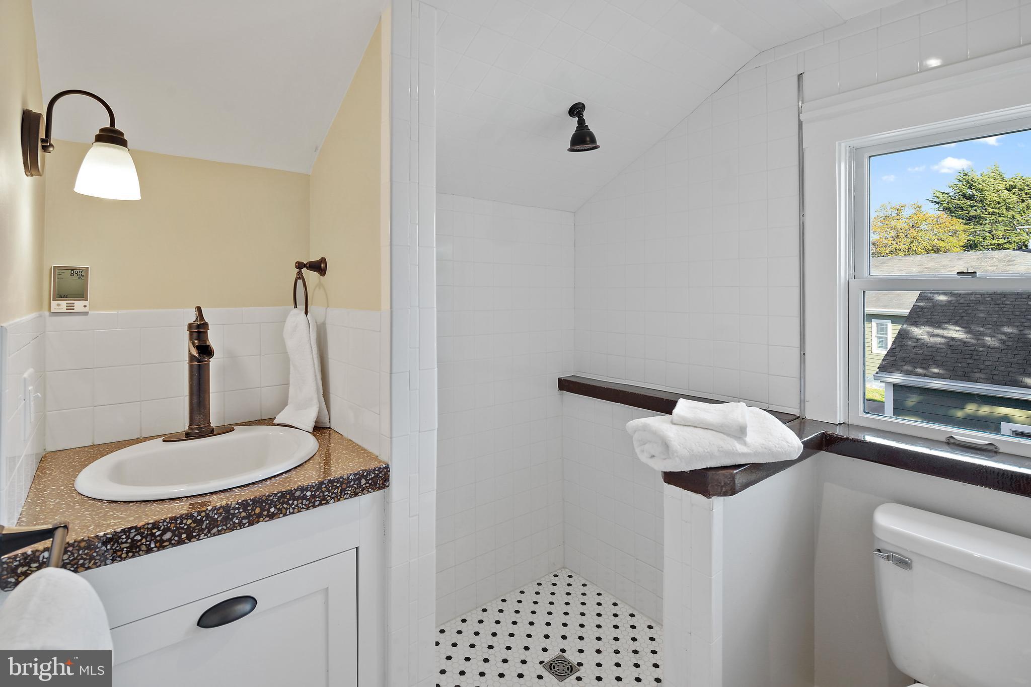 2202 Fordham Drive Alexandria, VA 22307 - Photo 44 of 45