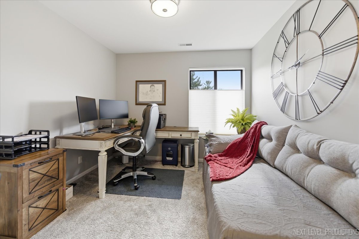 746 Oak Hill Road, Unit A Lake Barrington, IL 60010 - Photo 11 of 42