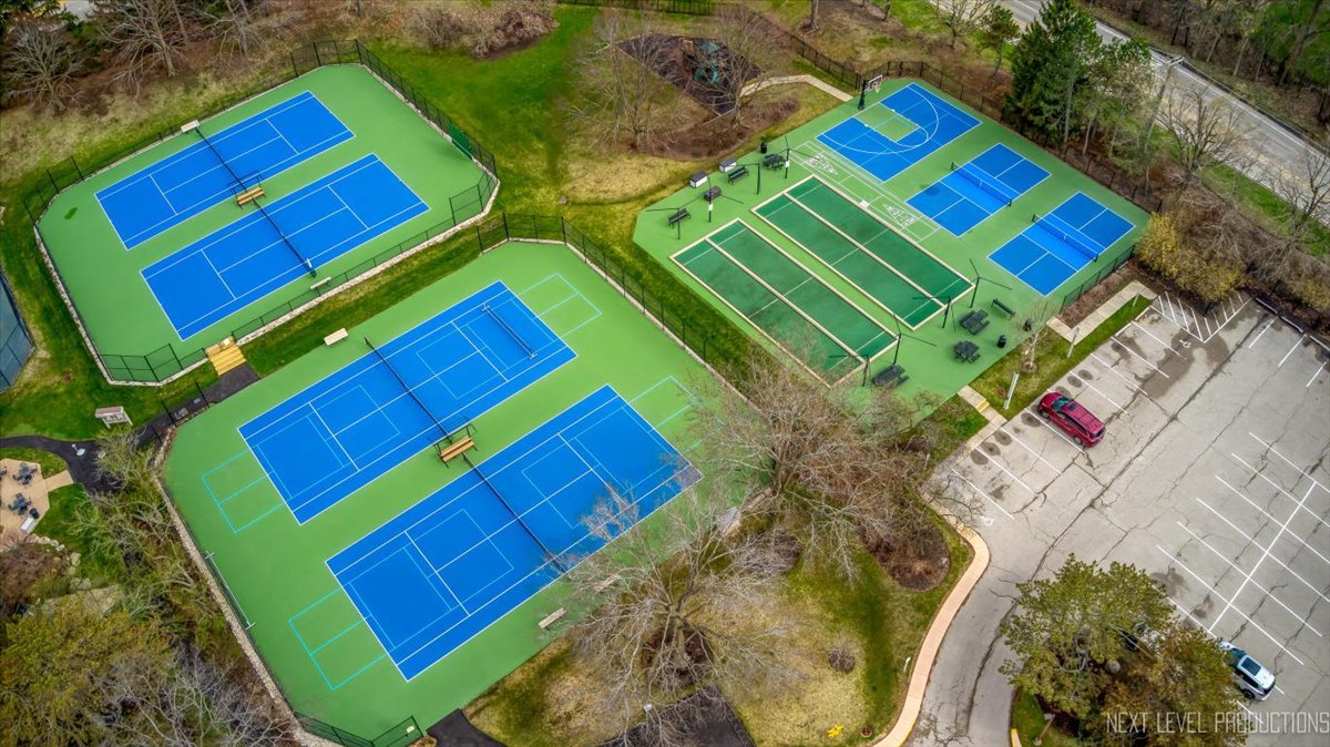 746 Oak Hill Road, Unit A Lake Barrington, IL 60010 - Photo 33 of 42