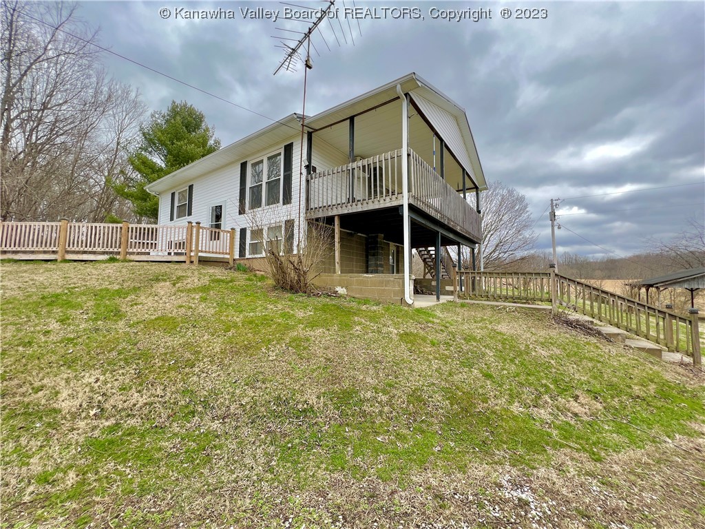 245 Grayson Road Point Pleasant, WV 25550 - Photo 7 of 47 Gallery Image 7