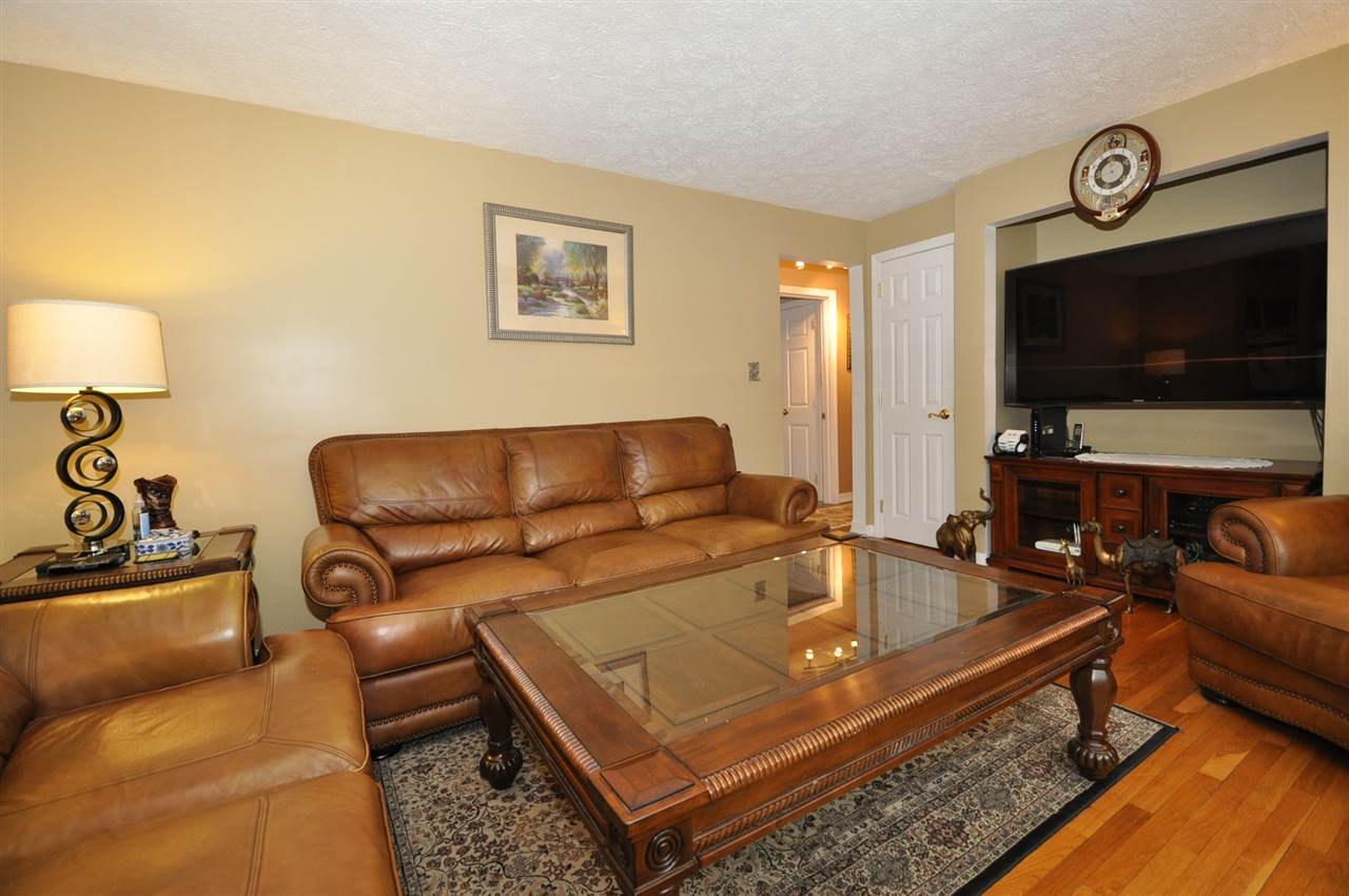 454 Smyth Road Manchester, NH 03104 - Photo 7 of 13