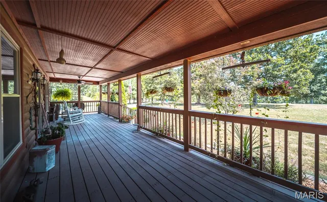 $685,000 | 662 Nixon School Road, Leasburg, MO 65535