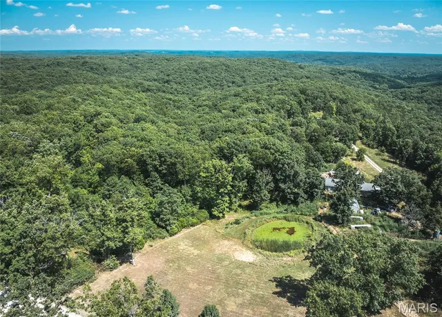 $685,000 | 662 Nixon School Road, Leasburg, MO 65535