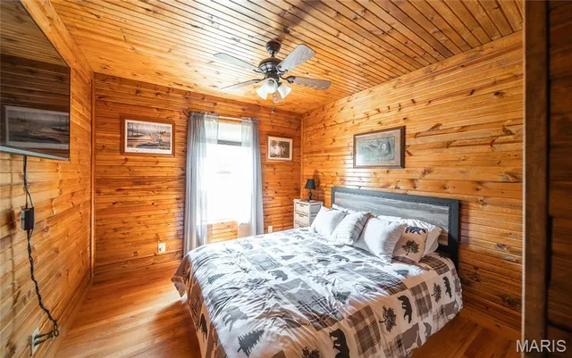 $685,000 | 662 Nixon School Road, Leasburg, MO 65535