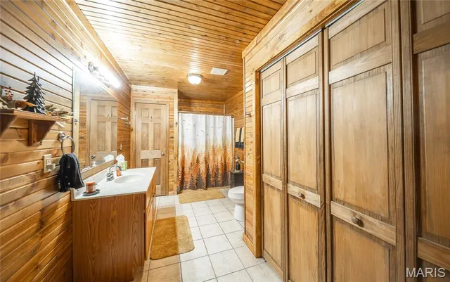 $685,000 | 662 Nixon School Road, Leasburg, MO 65535