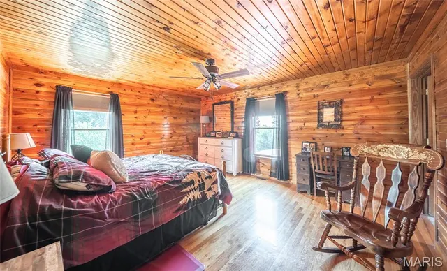 $685,000 | 662 Nixon School Road, Leasburg, MO 65535