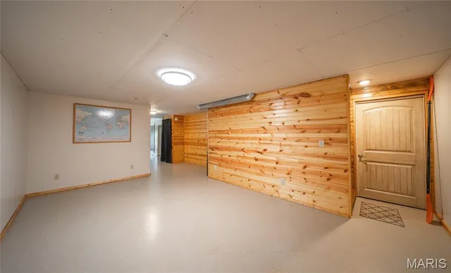 $685,000 | 662 Nixon School Road, Leasburg, MO 65535