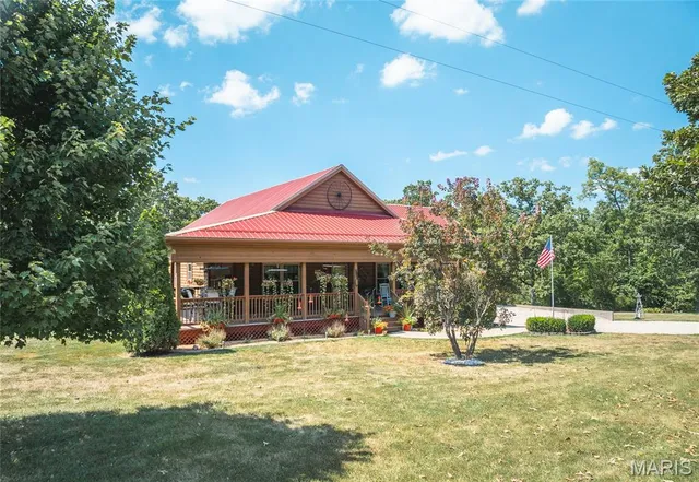 $685,000 | 662 Nixon School Road, Leasburg, MO 65535