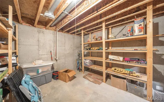 $685,000 | 662 Nixon School Road, Leasburg, MO 65535