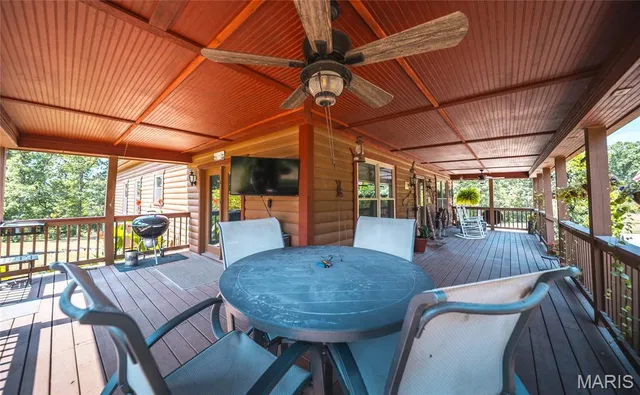 $685,000 | 662 Nixon School Road, Leasburg, MO 65535