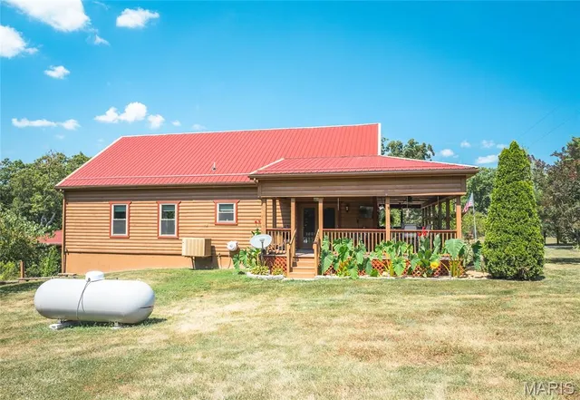 $685,000 | 662 Nixon School Road, Leasburg, MO 65535