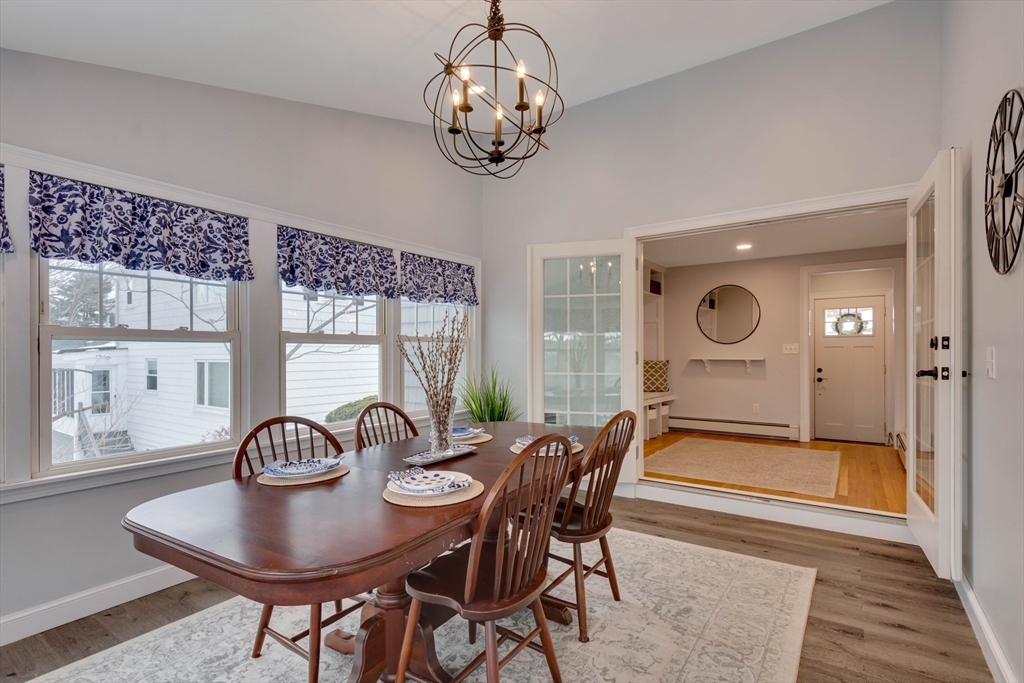 55 Boston Rock Road Melrose, MA 02176 - Photo 5 of 42