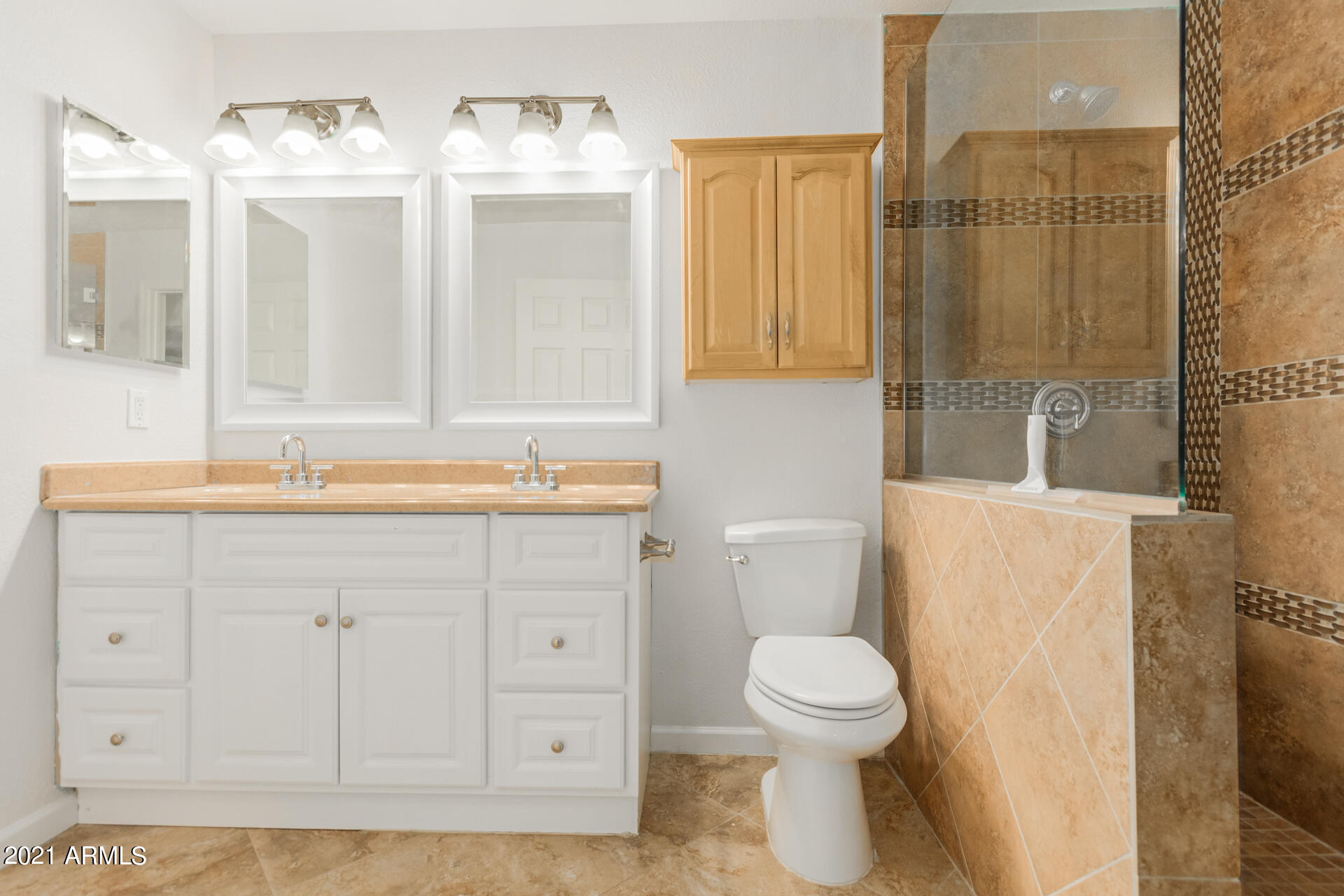 1206 East Redfield Road Tempe, AZ 85283 - Photo 17 of 41 17 - Redfield