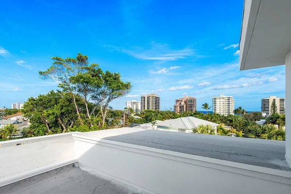 $5,250,000 | 13480 Highway 1, Juno Beach, FL 33408