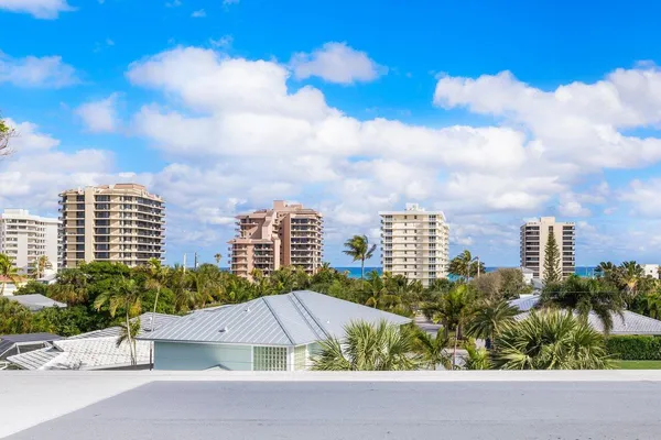 $5,250,000 | 13480 Highway 1, Juno Beach, FL 33408