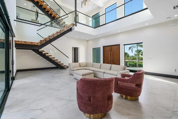 $5,250,000 | 13480 Highway 1, Juno Beach, FL 33408