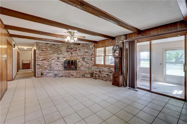 $252,250 | 710 South Vermont Avenue, Columbus, KS 66725