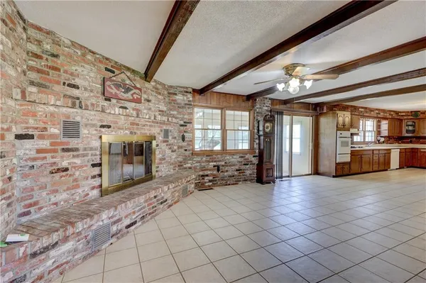 $252,250 | 710 South Vermont Avenue, Columbus, KS 66725