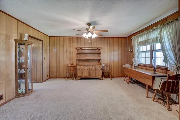 $252,250 | 710 South Vermont Avenue, Columbus, KS 66725