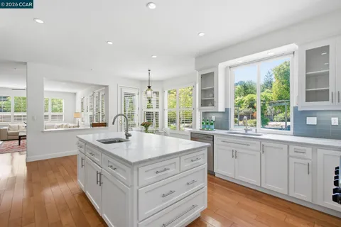$2,795,000 | 2151 Sky View Court, Moraga, CA 94556