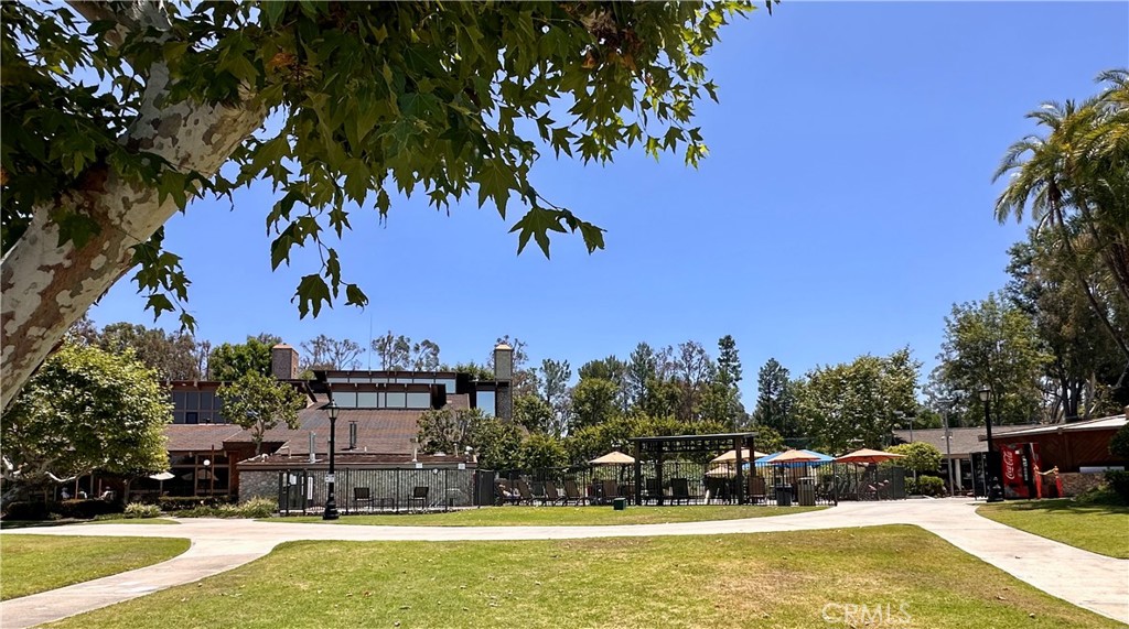 24711 Vía Del Rio Lake Forest, CA 92630 - Photo 37 of 41