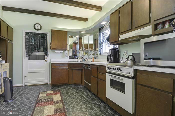 3017 Castleleigh Road Silver Spring, MD 20904 - Photo 7 of 30 Kitchen
