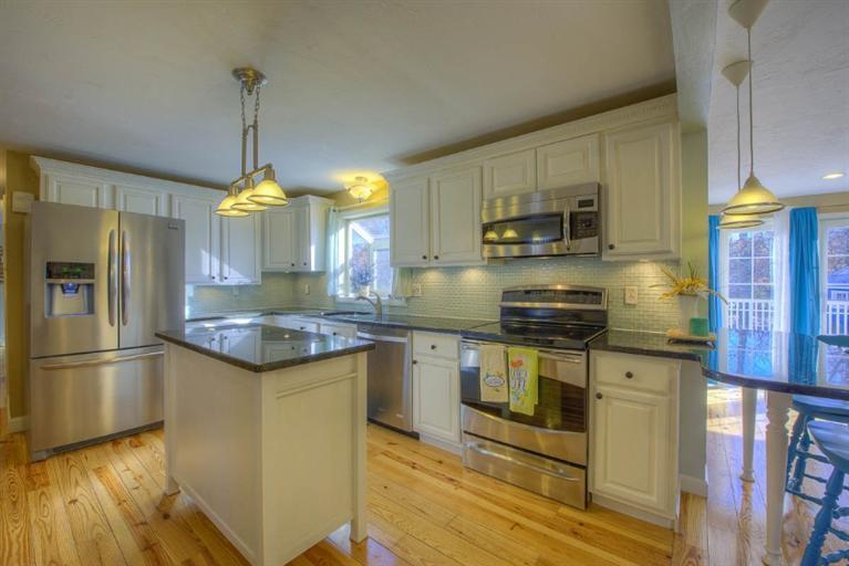 8 Dana Road Forestdale, MA 02644 - Photo 8 of 35 Additional Photo