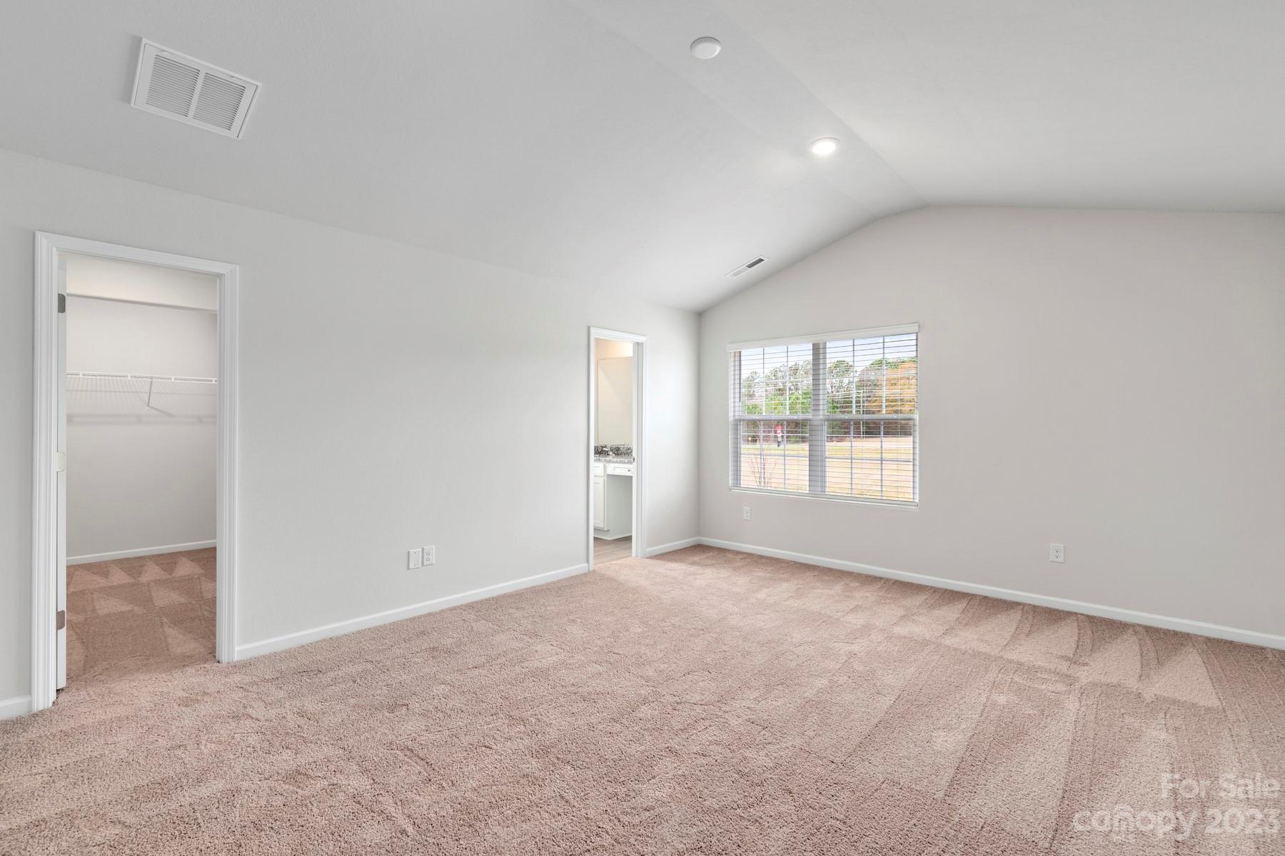 1141 Nia Road Charlotte, NC 28215 - Photo 12 of 16 Gallery Image 12
