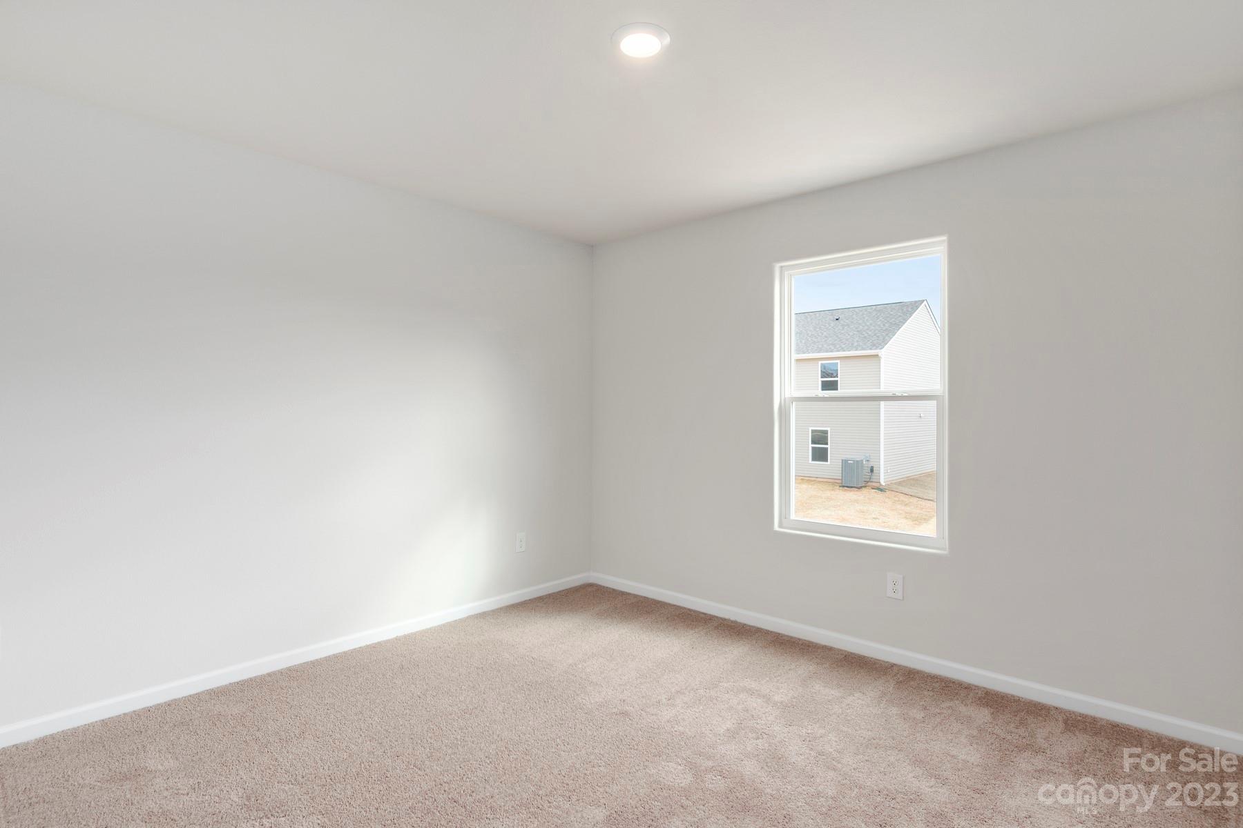 1141 Nia Road Charlotte, NC 28215 - Photo 14 of 16 Gallery Image 14