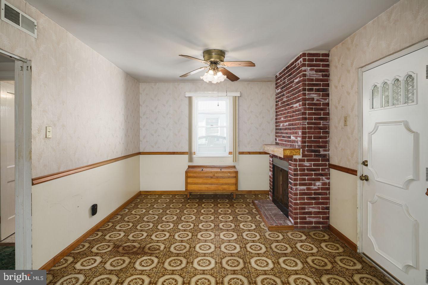 9207 Annapolis Road Philadelphia, PA 19114 - Photo 17 of 30 Gallery Image 17