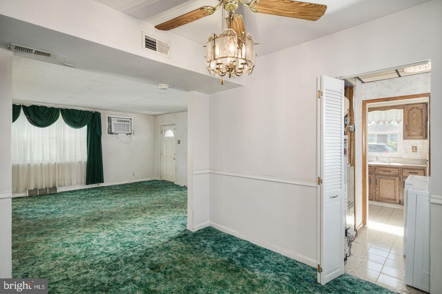 9207 Annapolis Road Philadelphia, PA 19114 - Photo 8 of 30 Gallery Image 8