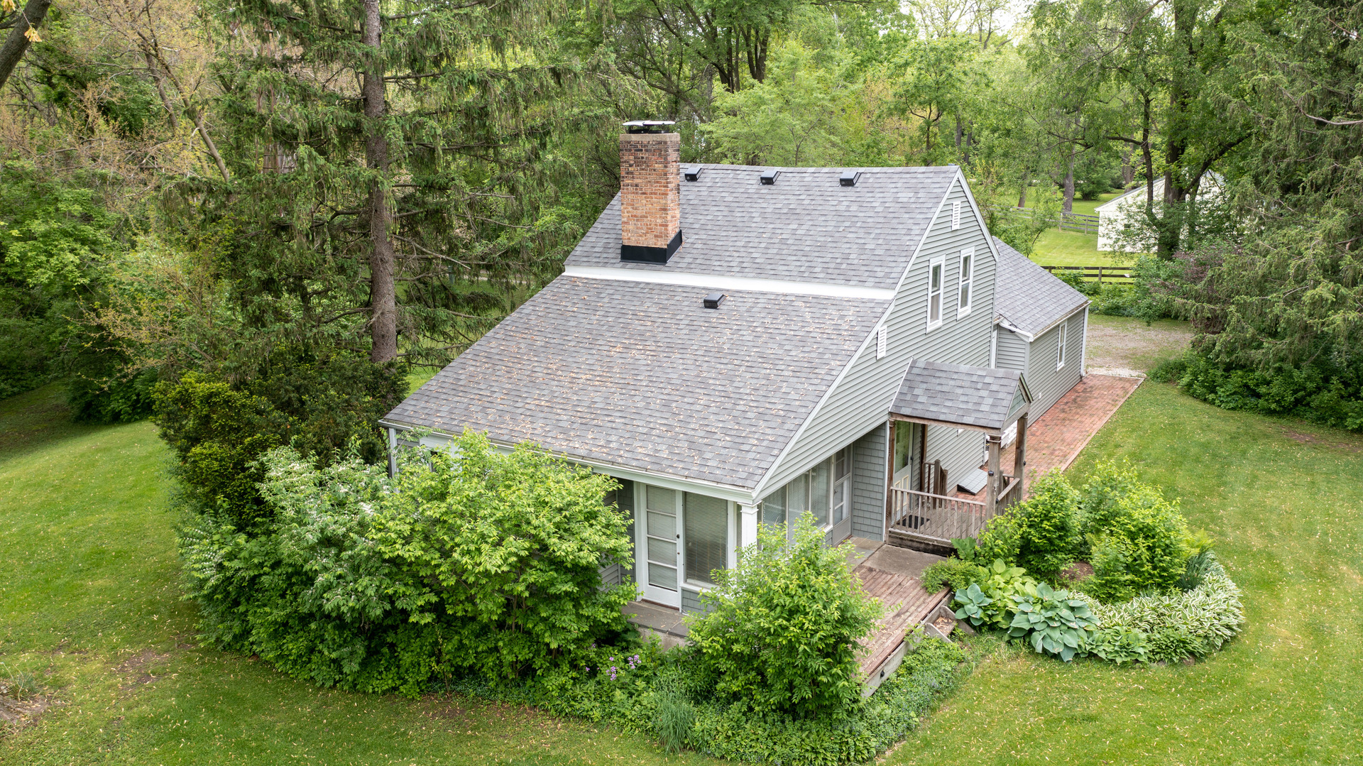 121 Deepwood Road Barrington Hills, IL 60010 - Photo 3 of 37 Gallery Image 3