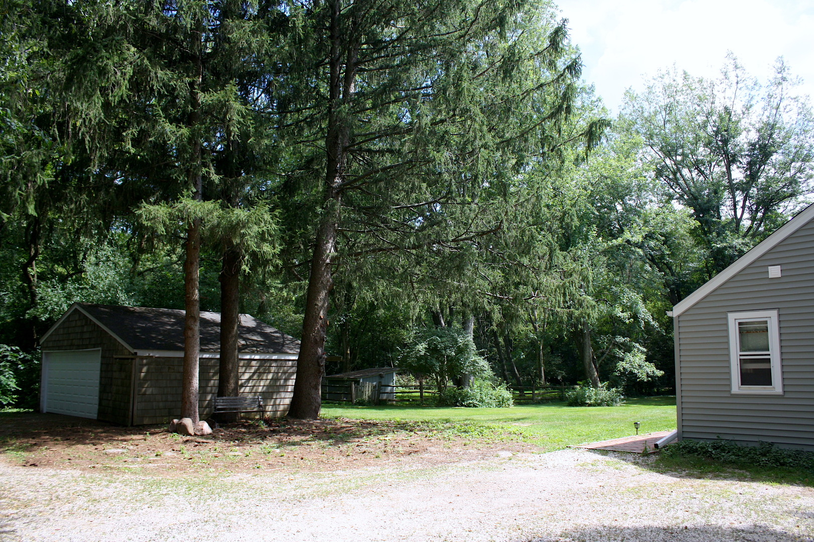121 Deepwood Road Barrington Hills, IL 60010 - Photo 7 of 37 Gallery Image 7