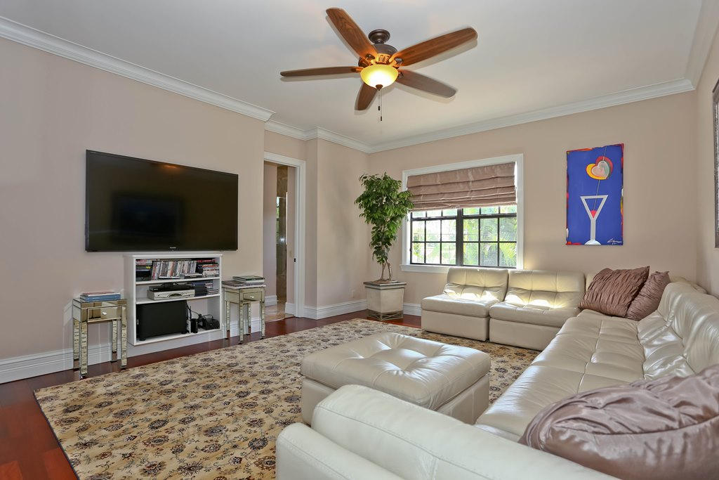 110 Bunker Ranch Road West Palm Beach, FL 33405 - Photo 8 of 28 Family