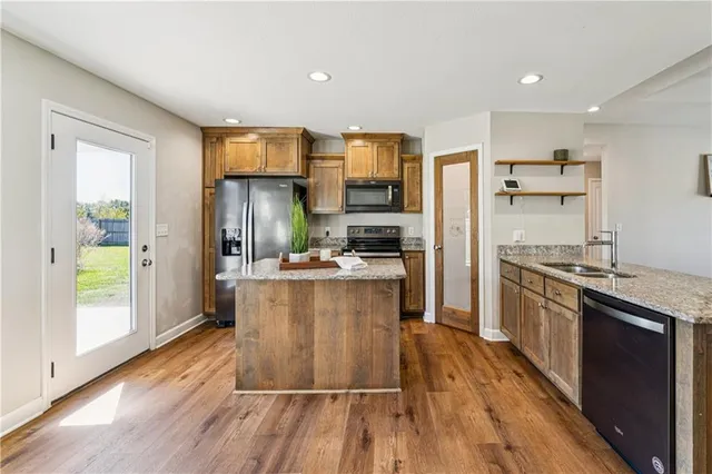 $300,000 | 383 Southeast 981st N/a N/a, Knob Noster, MO 65336