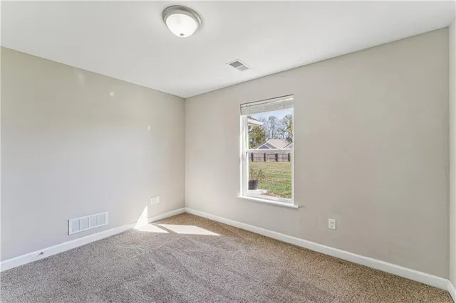 $300,000 | 383 Southeast 981st N/a N/a, Knob Noster, MO 65336