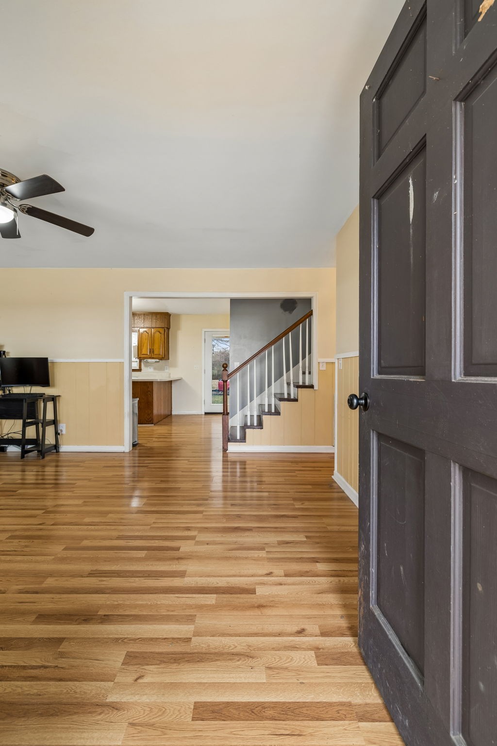 3669 Bluff Springs Road McMinnville, TN 37110 - Photo 5 of 51 a view of kitchen and dining room with wooden floor