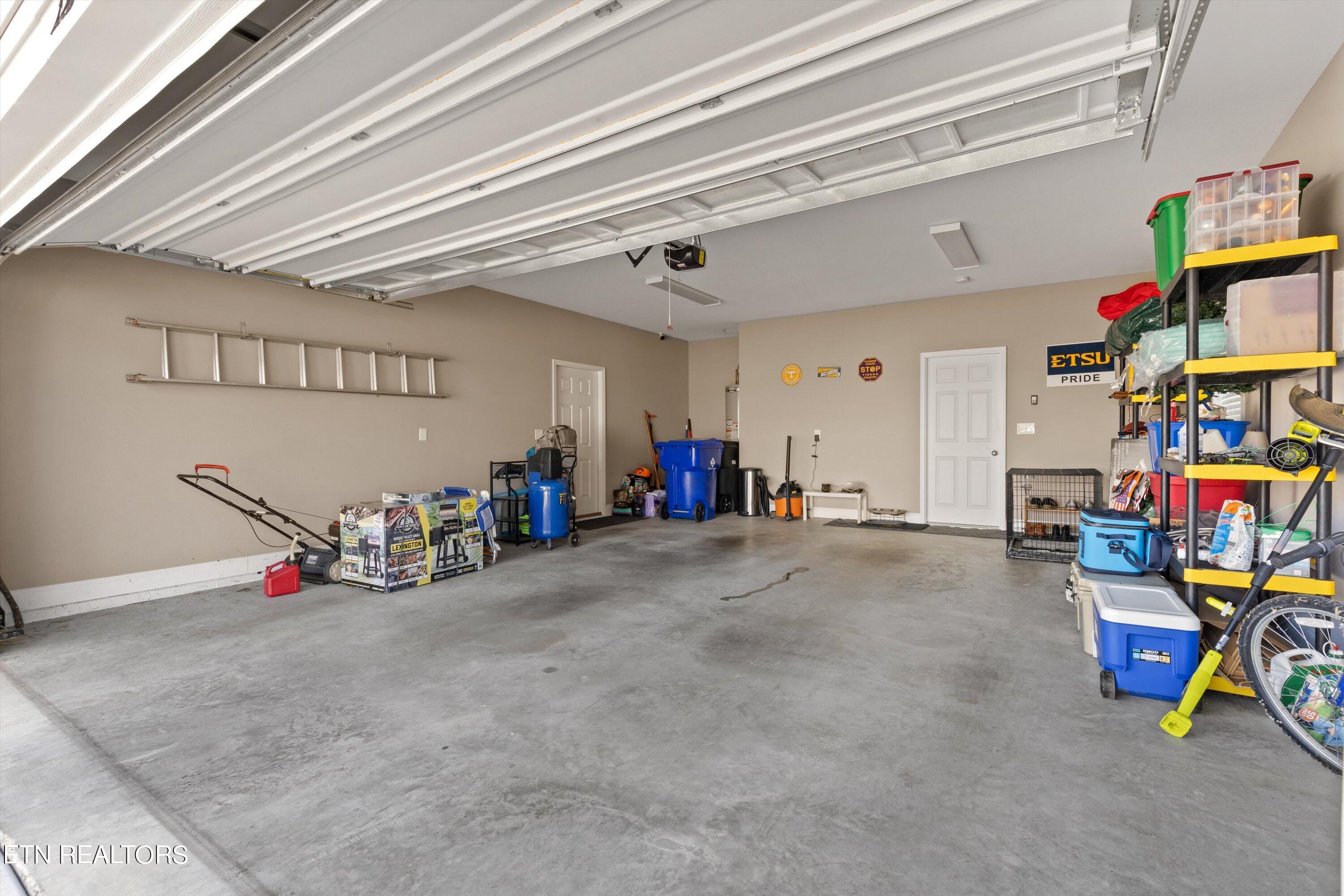 127 Hackberry Street Oak Ridge, TN 37830 - Photo 30 of 40 IMG_0919