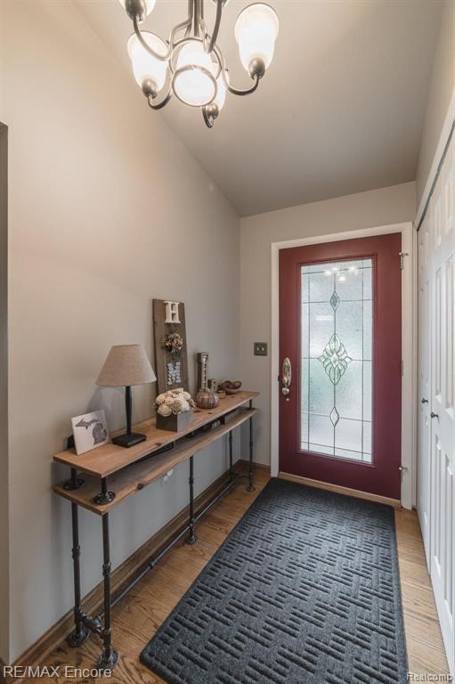 2036 Cumberland Road Rochester Hills, MI 48307 - Photo 9 of 57