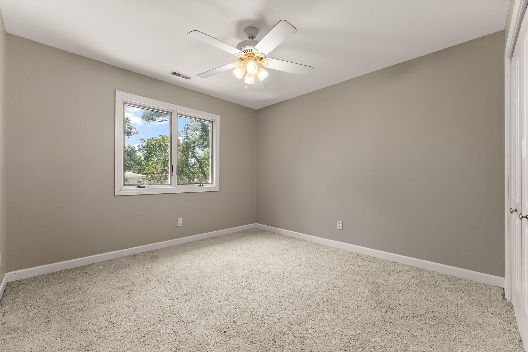 5371 72nd Avenue Schererville, IN 46375 - Photo 25 of 29 2048x1365