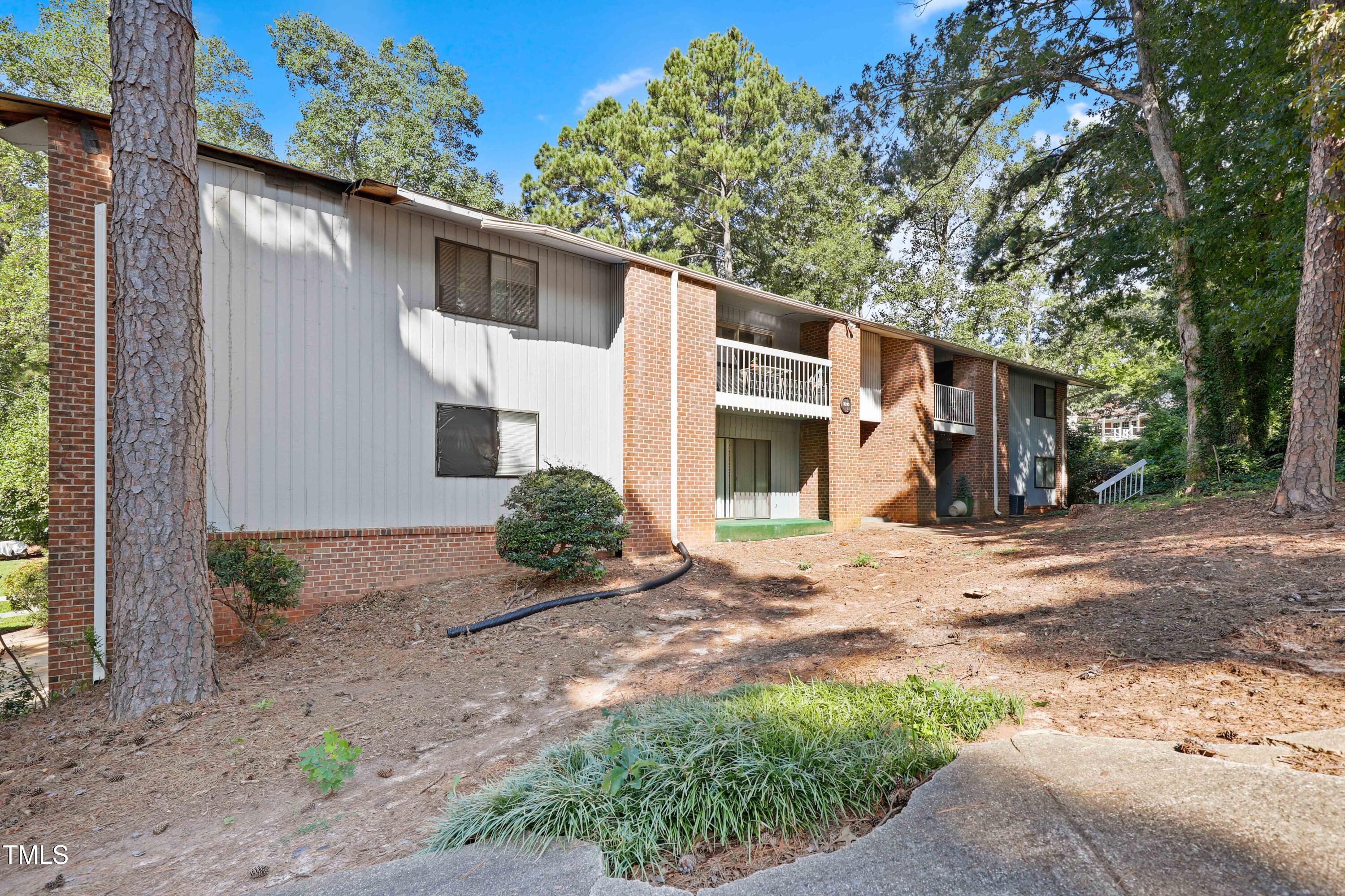 1010 Sandlin Place, Unit C Raleigh, NC 27606 - Photo 2 of 27 3