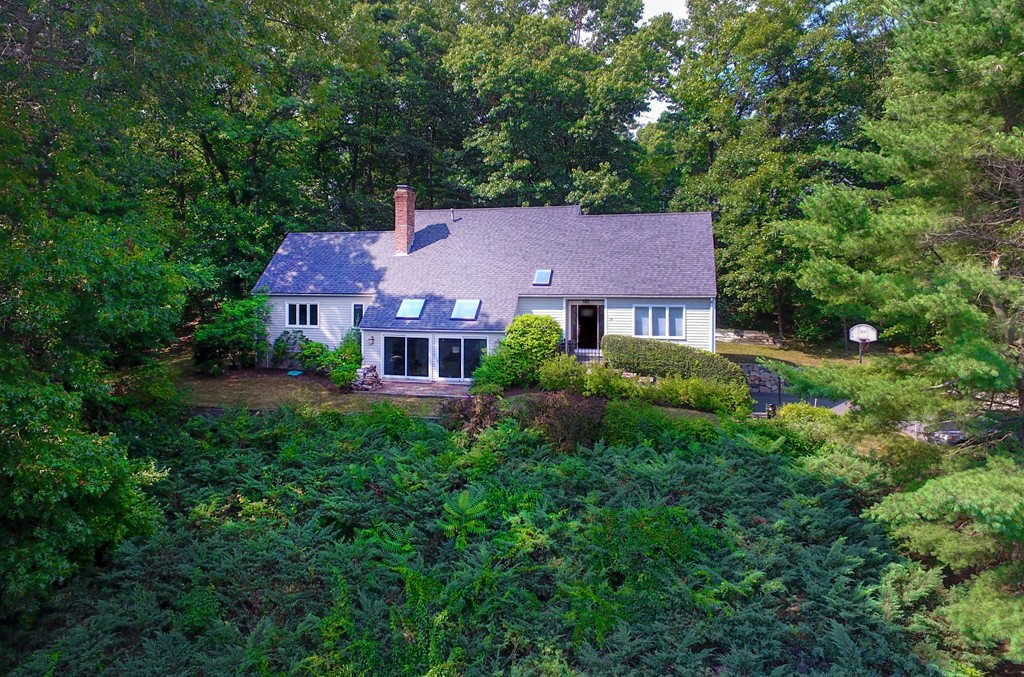 10 Farm Hill Road Natick, MA 01760 - Photo 1 of 22 Gallery Image 1