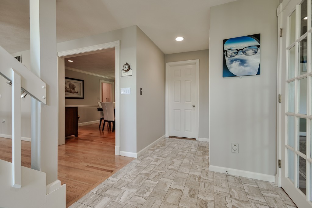 10 Farm Hill Road Natick, MA 01760 - Photo 3 of 22 Gallery Image 3