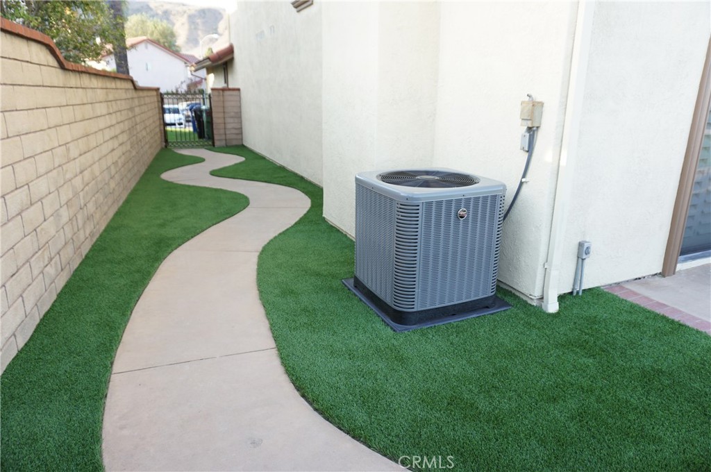 12036 Shadow Ridge Way Porter Ranch, CA 91326 - Photo 61 of 75 Gallery Image 61