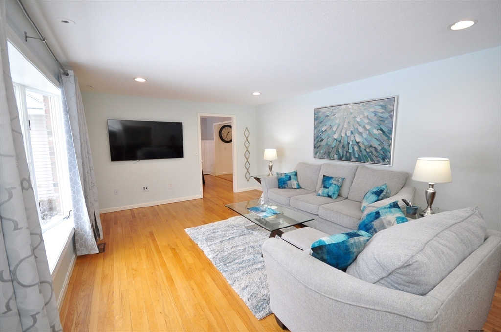 141 Green Hill Road Longmeadow, MA 01106 - Photo 12 of 42 Gallery Image 12