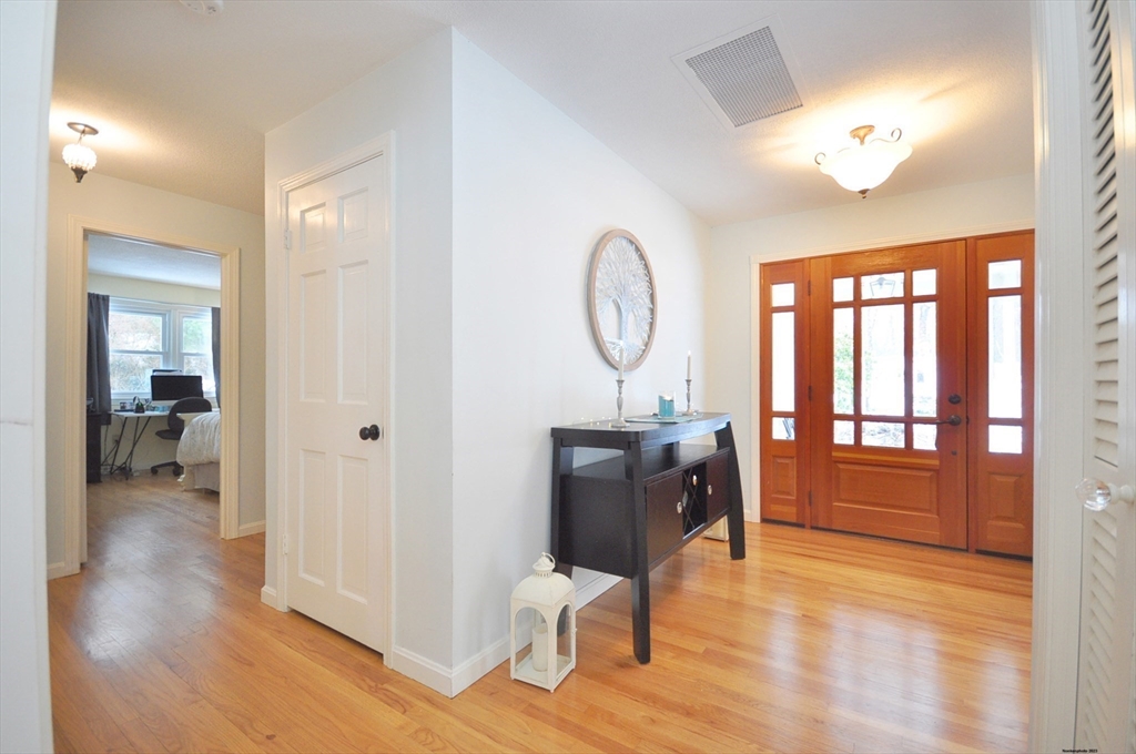 141 Green Hill Road Longmeadow, MA 01106 - Photo 15 of 42 Gallery Image 15