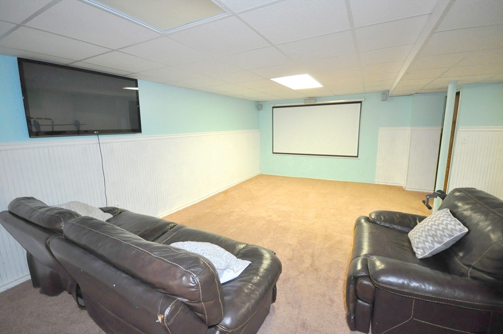 141 Green Hill Road Longmeadow, MA 01106 - Photo 26 of 42 Gallery Image 26