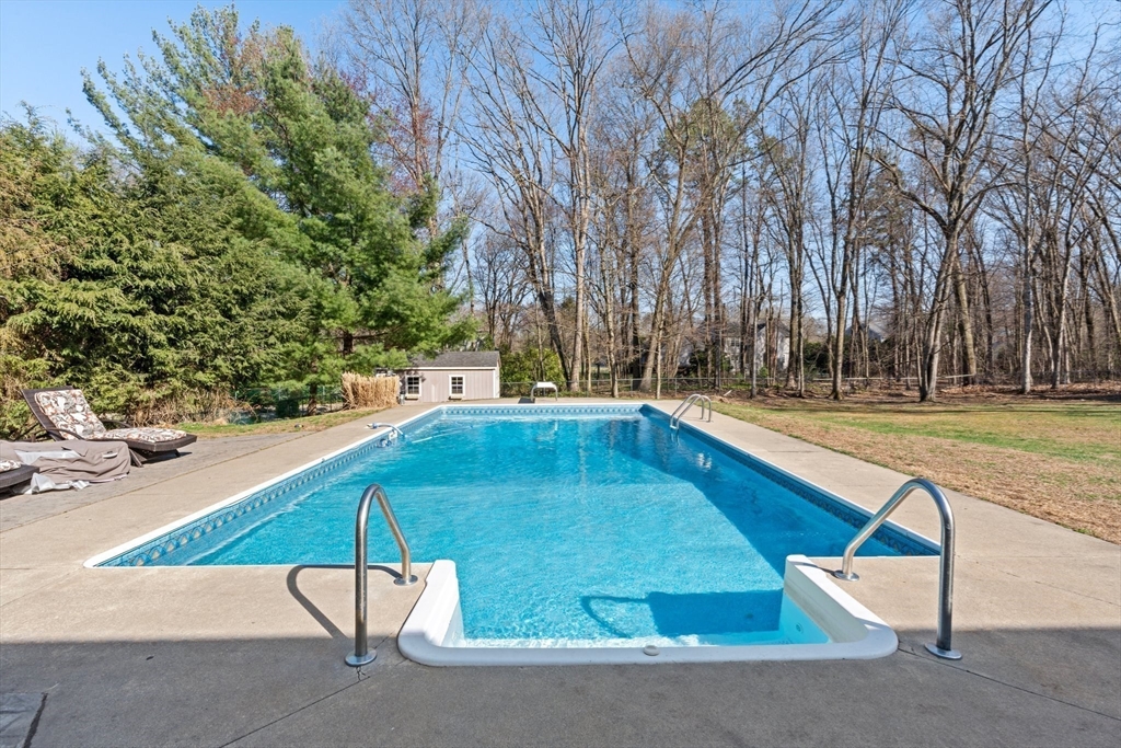 141 Green Hill Road Longmeadow, MA 01106 - Photo 33 of 42 Gallery Image 33