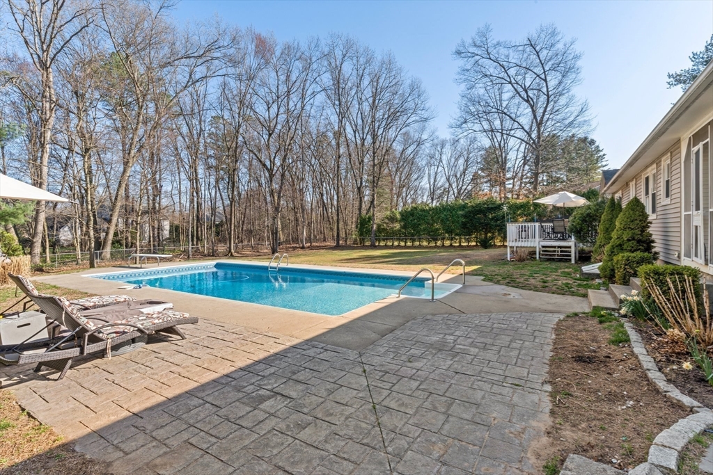 141 Green Hill Road Longmeadow, MA 01106 - Photo 34 of 42 Gallery Image 34