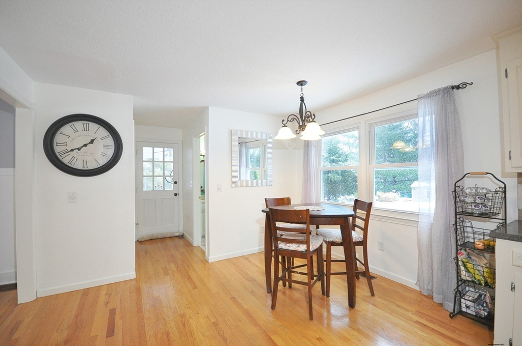 141 Green Hill Road Longmeadow, MA 01106 - Photo 9 of 42 Gallery Image 9